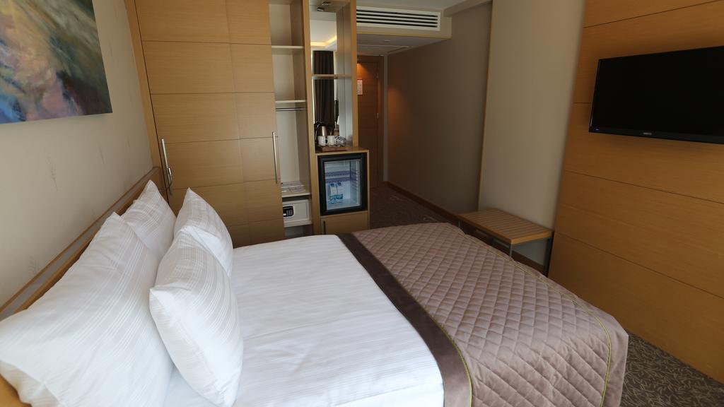 Ramada By Wyndham Bursa Cekirge Thermal & Spa Exterior photo