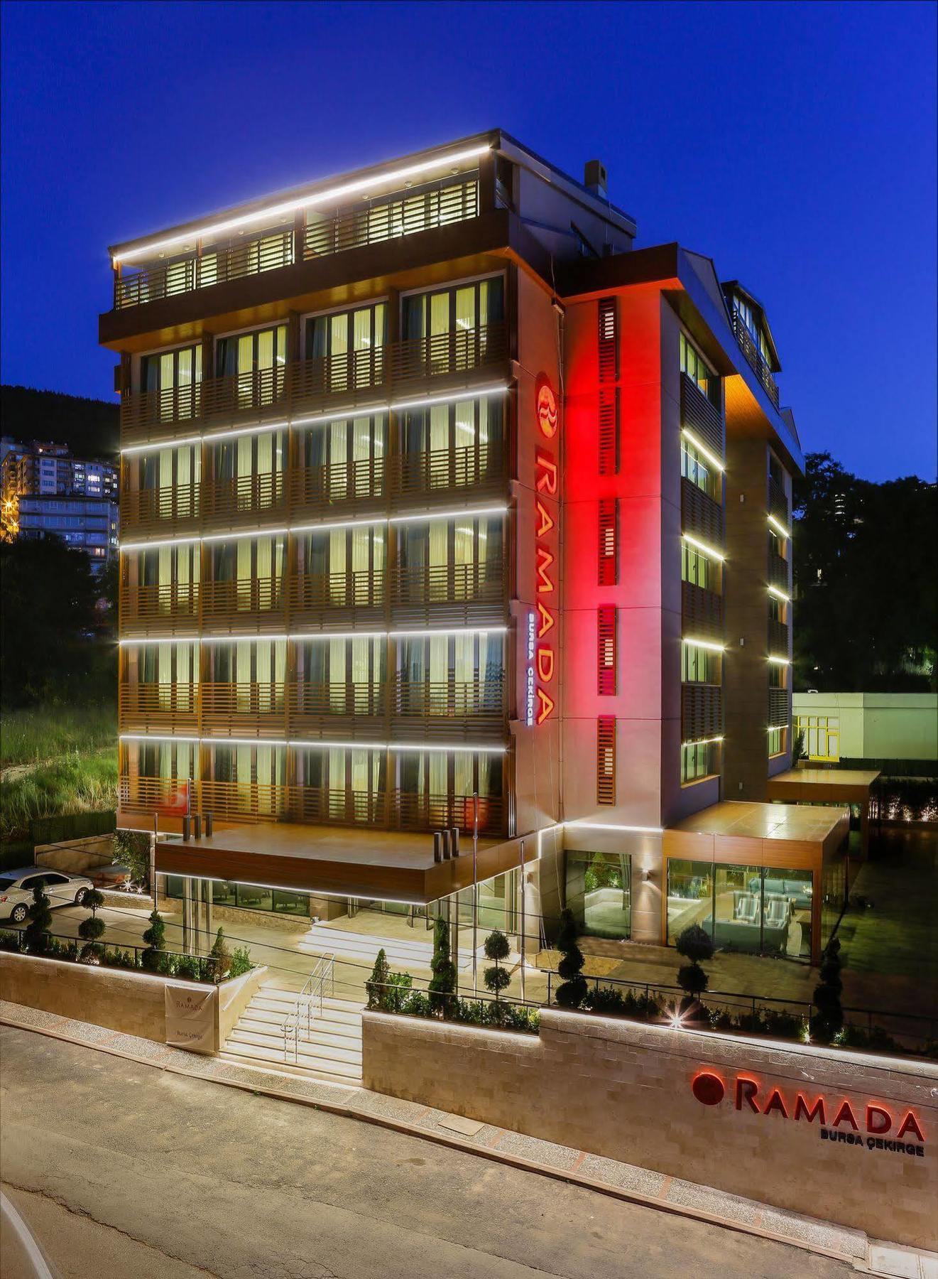 Ramada By Wyndham Bursa Cekirge Thermal & Spa Exterior photo