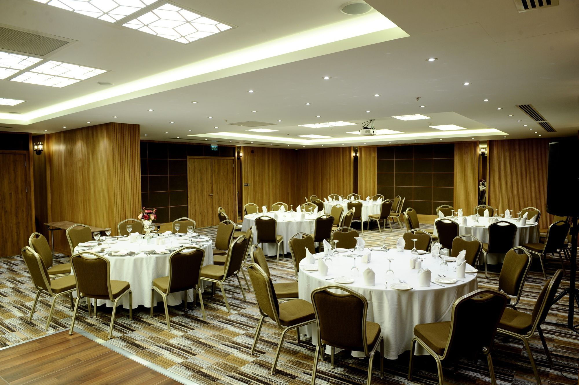 Ramada By Wyndham Bursa Cekirge Thermal & Spa Exterior photo